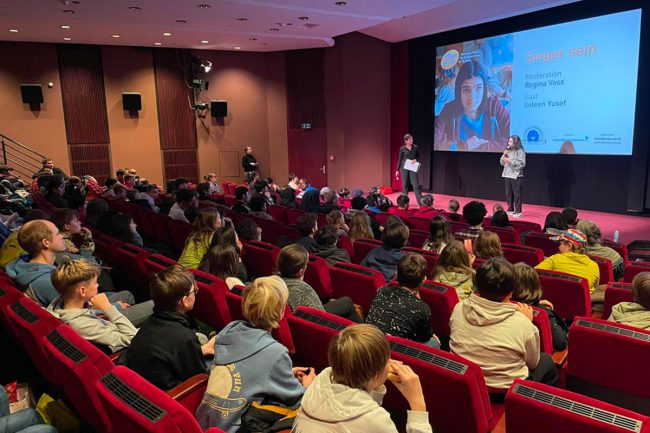 Kino-Publikum bei einer moderierten Kino-ab-10-Veranstaltung